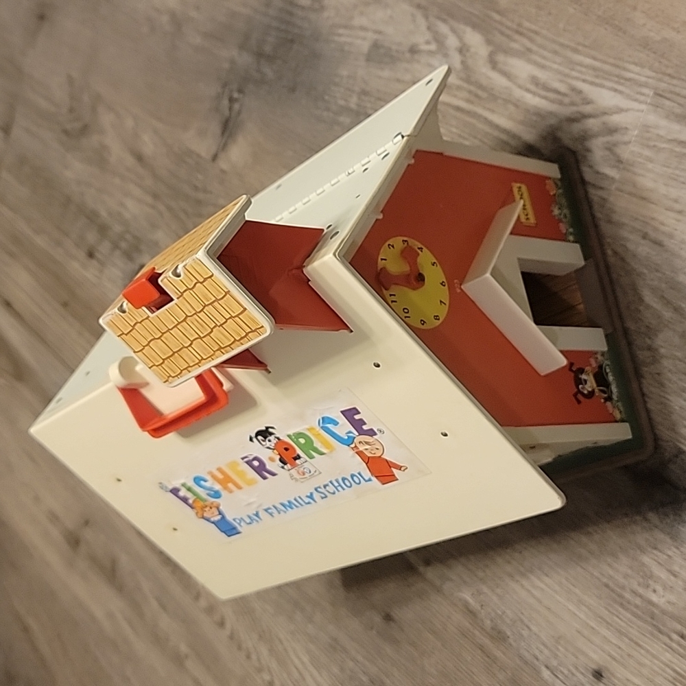 Fisher Price Play Family School